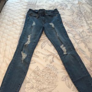 Dark wash Aeropostale jeans